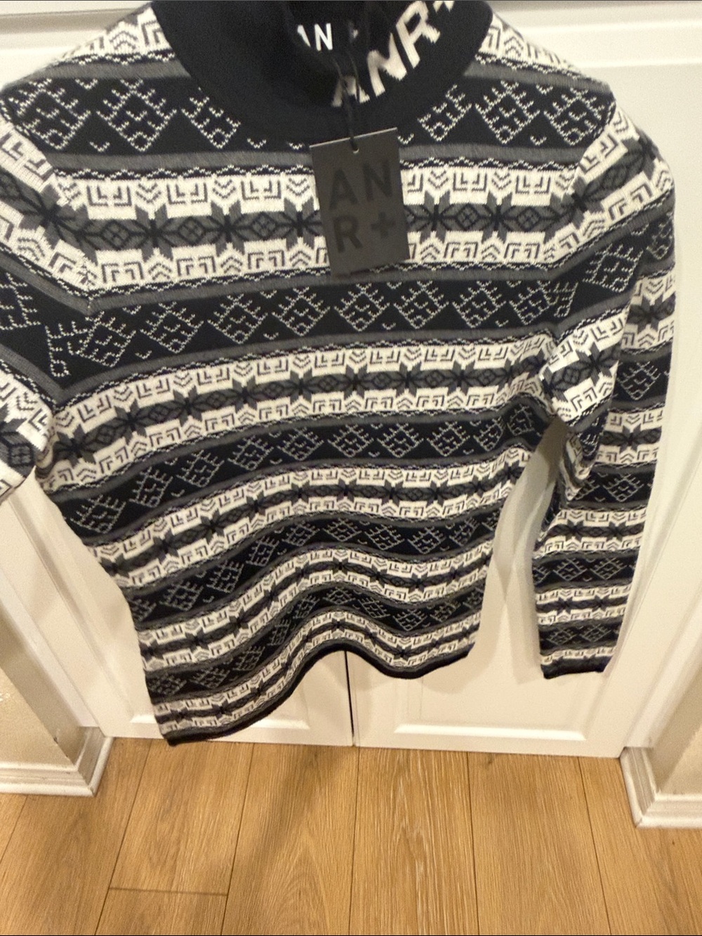 Alp N Rock Black and White Patterned Scoop-Turtleneck Sweater - Picture 4 of 6